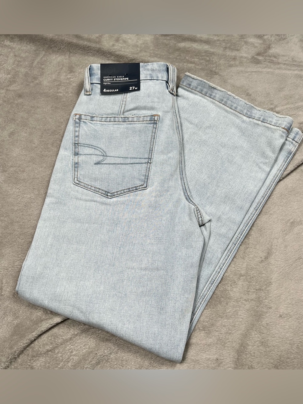 NWT American Eagle High Rise Curvy Stovepipe Jeans Womens 29x29 Blue Light Wash